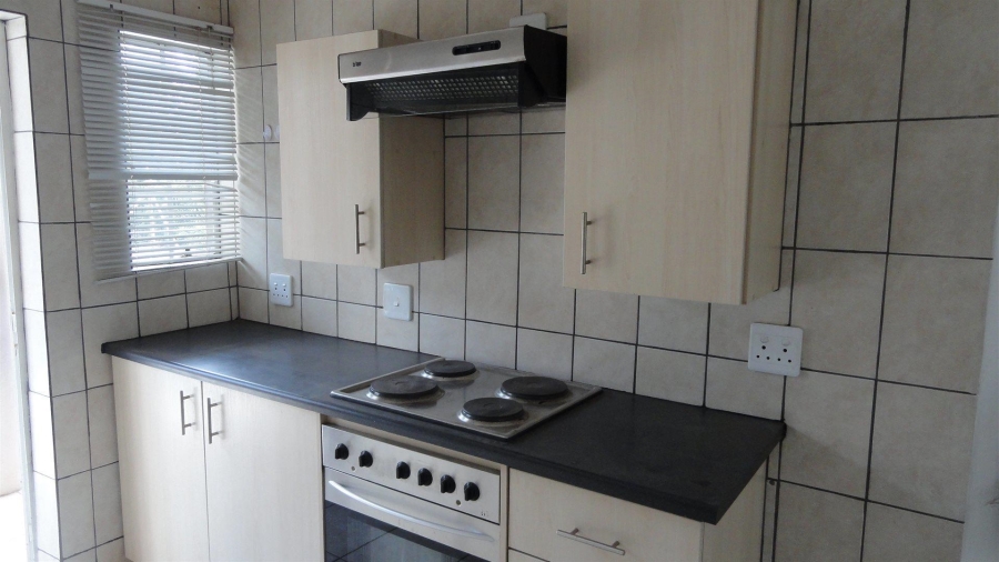 2 Bedroom Property for Sale in Potchefstroom North West